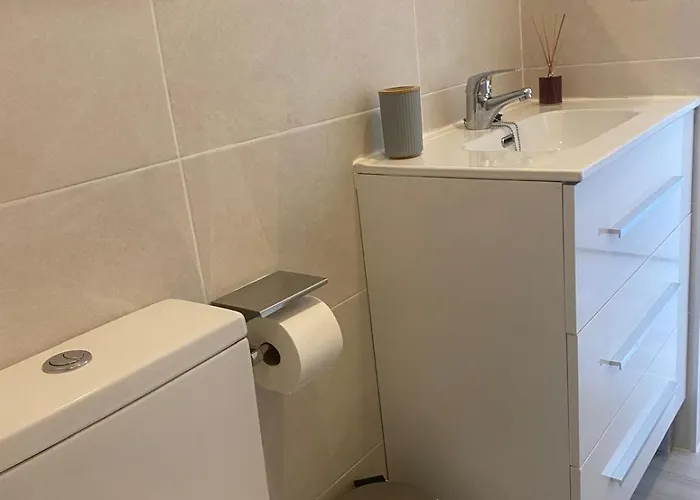 Leon 38 Apartments Private Parking - Eaw Homes Appartement