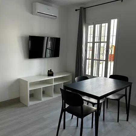 Leon 38 Private Parking - Eaw Homes * Estepona